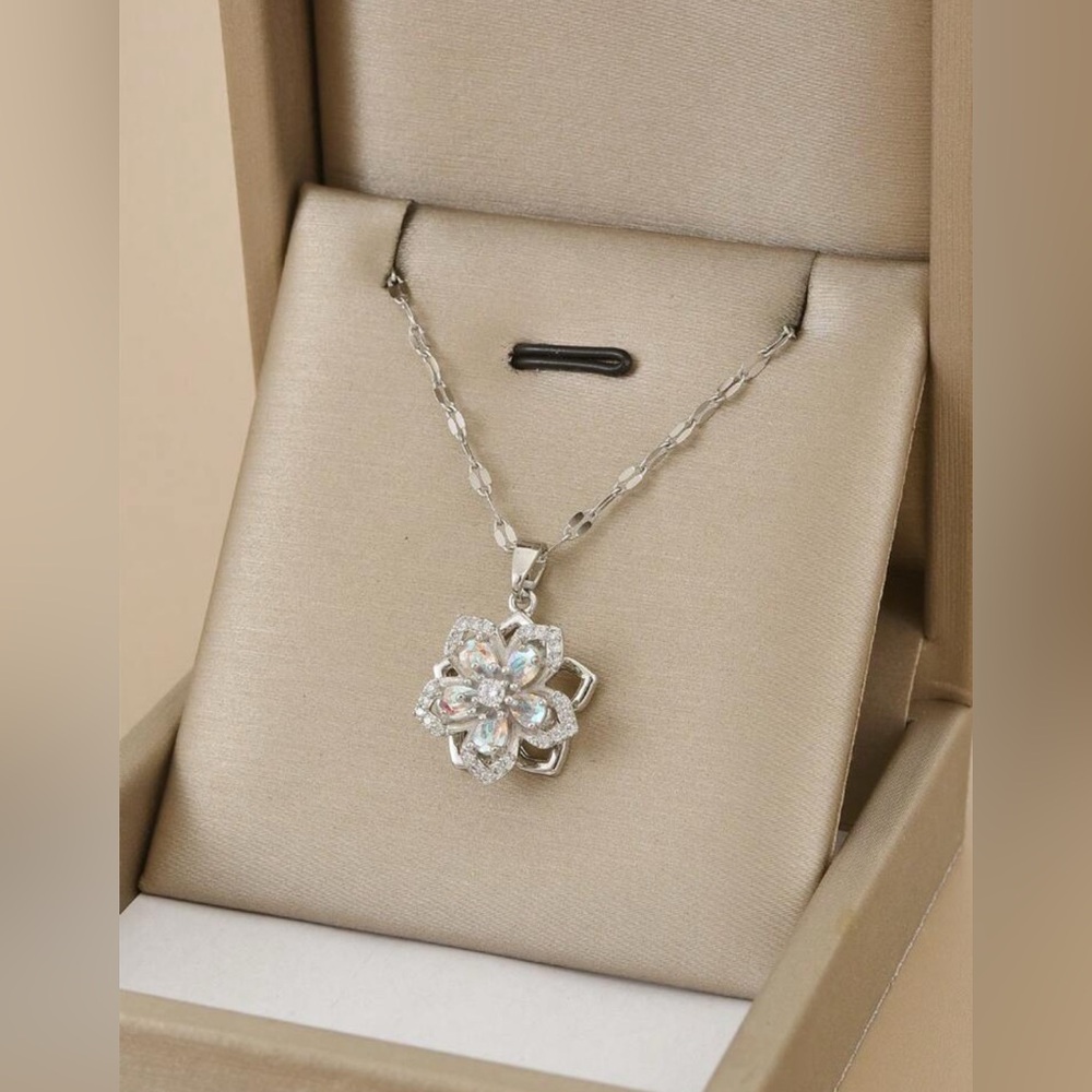 Stainless‎ Steel Floral Pendant Necklace